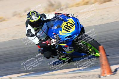 media/Jan-08-2022-SoCal Trackdays (Sat) [[1ec2777125]]/Turn 15 Inside (950am)/